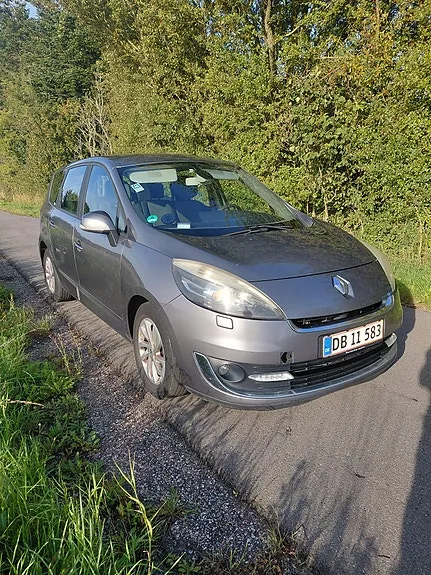Renault Grand Scenic Iii 2012 photo 2