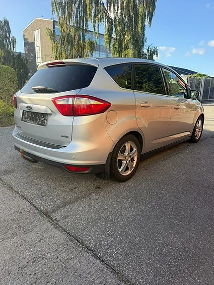 Ford C-Max 2015 photo 5