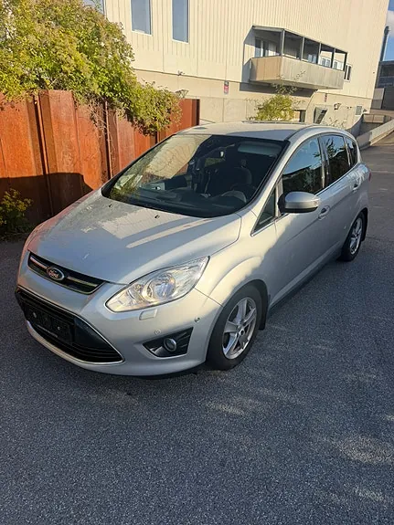 Ford C-Max 2015 photo 2
