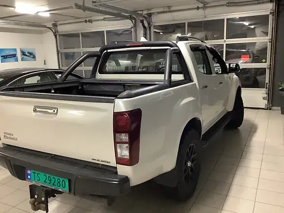 Isuzu D-Max 2018 photo 3