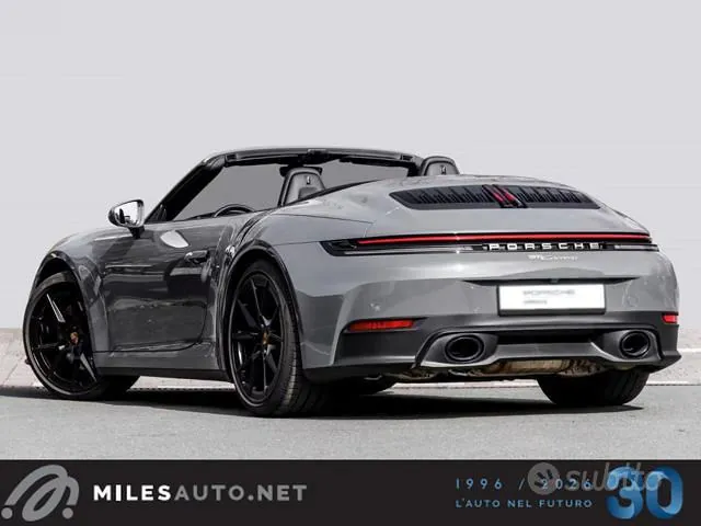 Porsche 992 Carrera 2024 photo 2