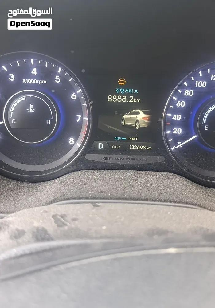 Hyundai Azera 2012 photo 3