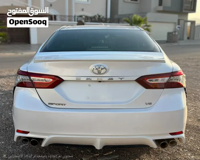Toyota Camry 2019 photo 2