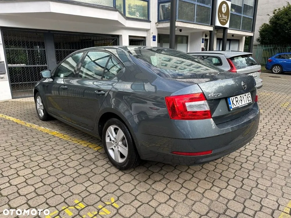 Skoda Octavia 2017 photo 2