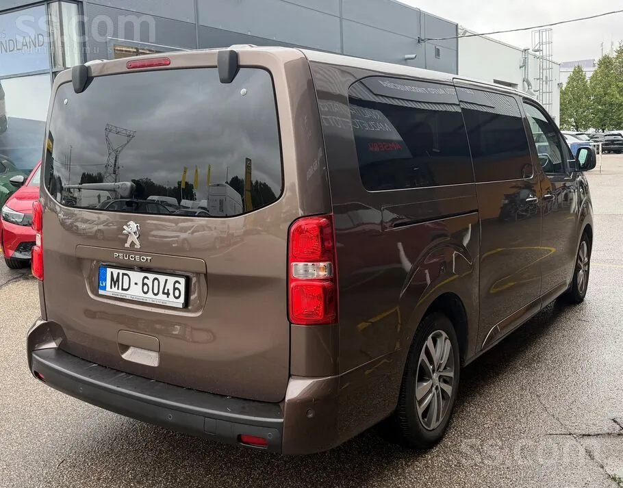 Peugeot Traveller 2019 photo 4