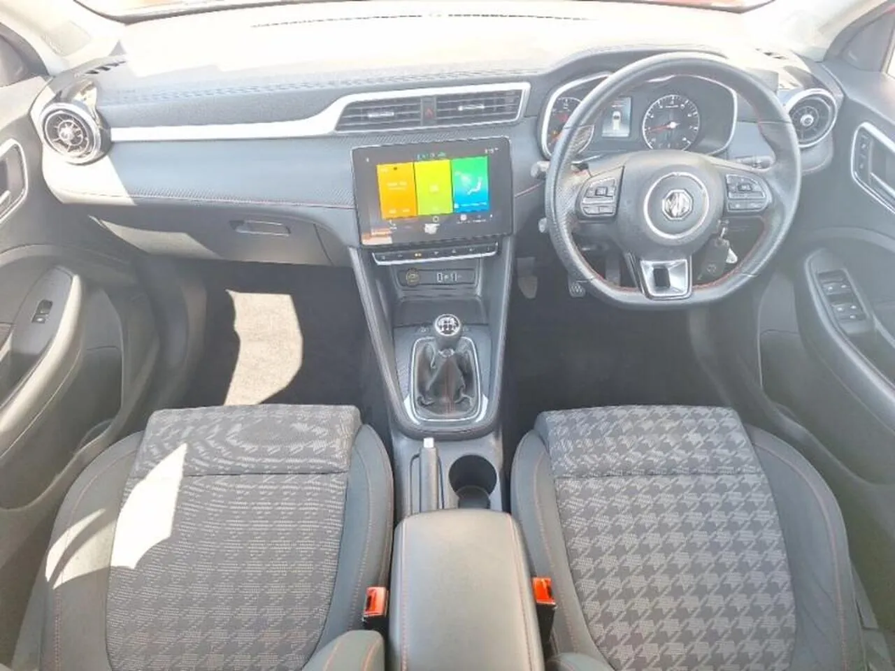 MG Mg Zs 2021 photo 3