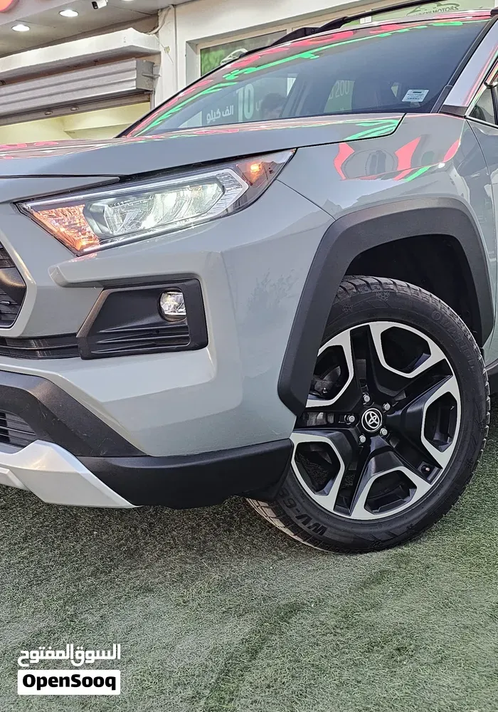 Toyota Rav4 2021 photo 2