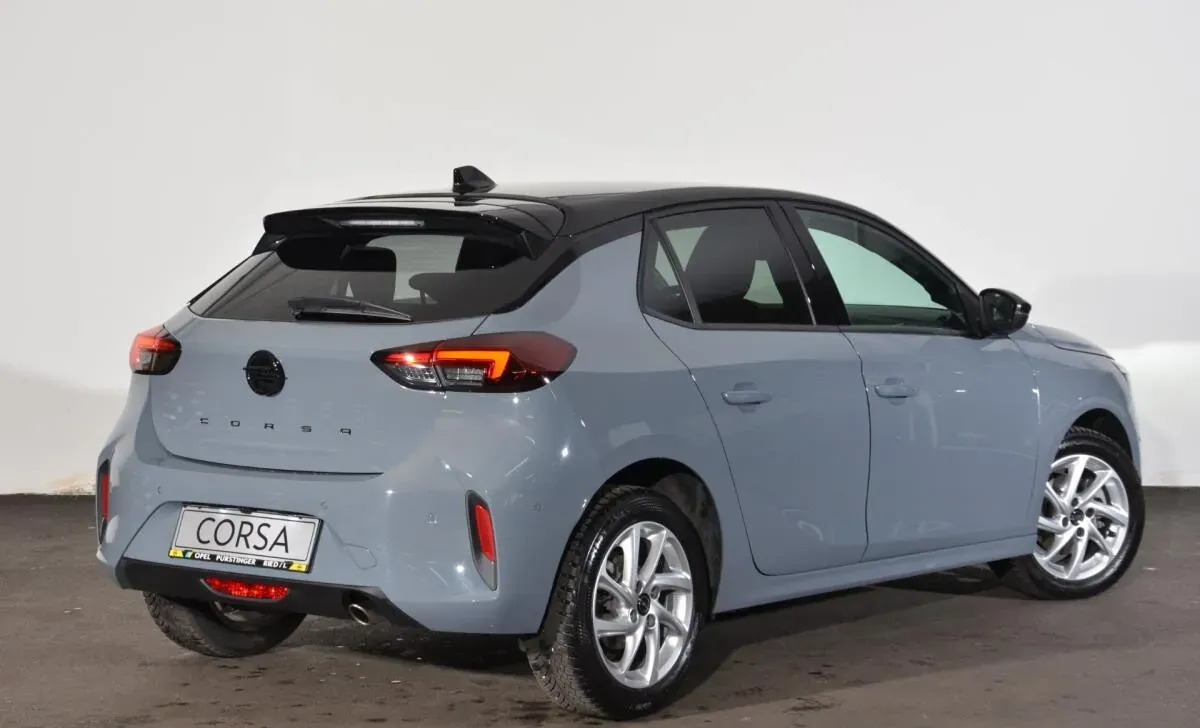 Opel Corsa 2024 photo 2