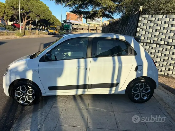 Renault Twingo 2023 photo 3
