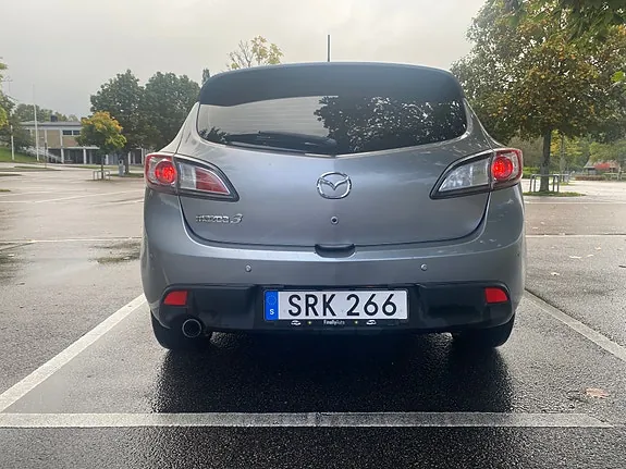 Mazda 3 2011 photo 2