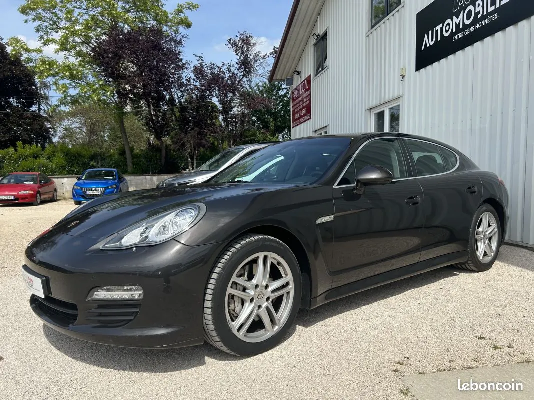 Porsche Panamera 2010 photo 4