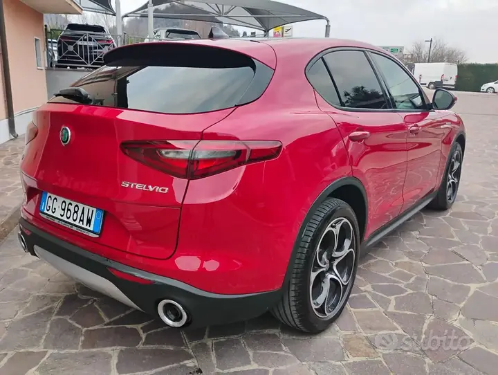 Alfa Romeo Stelvio 2021 photo 3