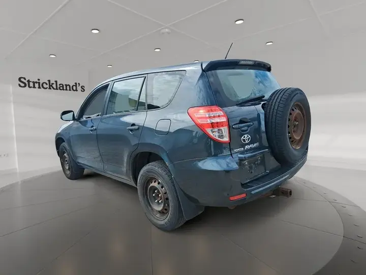 Toyota Rav4 2010 photo 4