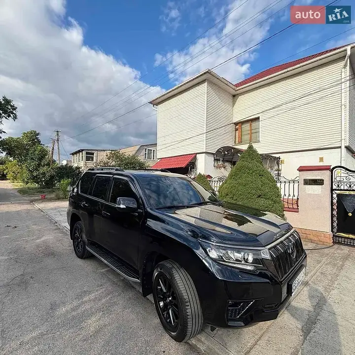 Toyota Land Cruiser Prado