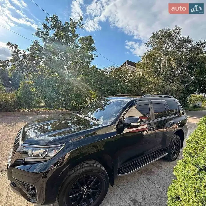 Toyota Land Cruiser Prado 2021 photo 2