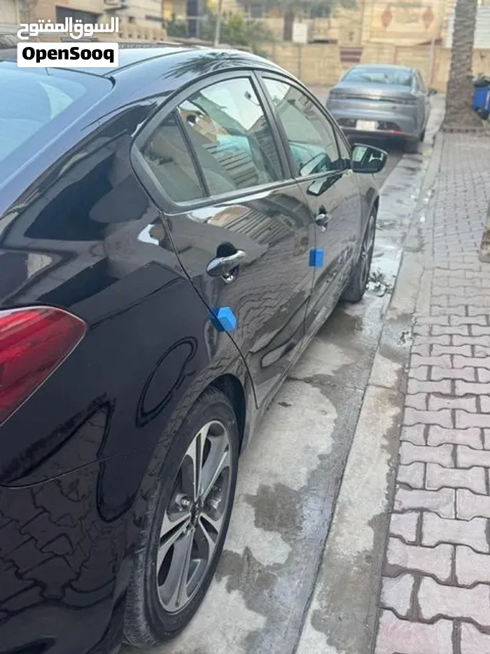Kia Forte 2018 photo 4