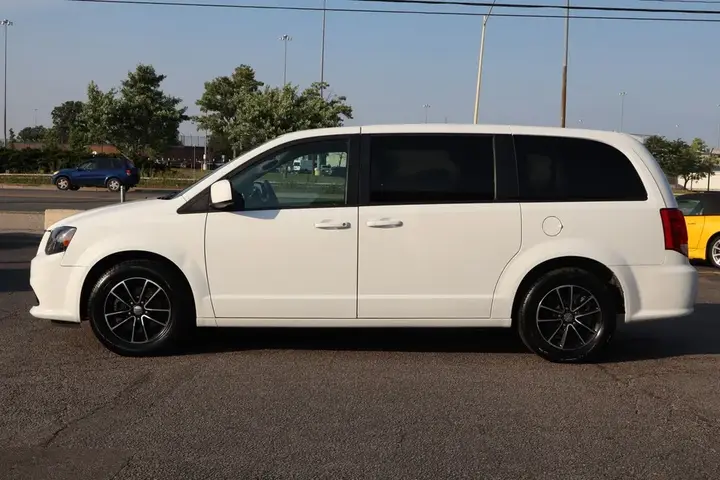 Dodge Grand Caravan 2019 photo 4