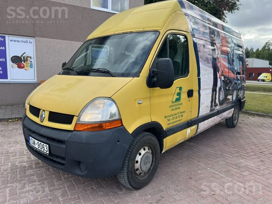 Renault Master 2004 photo 2