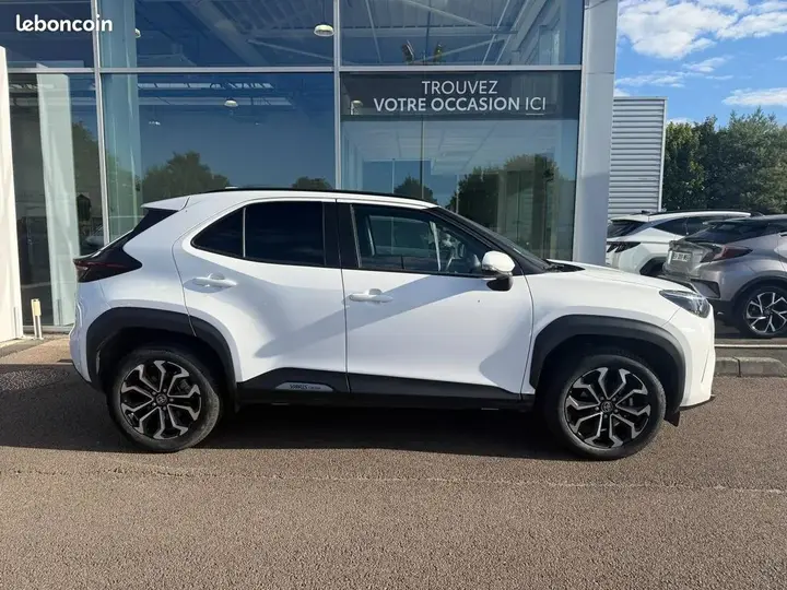 Toyota Yaris Cross 2022 photo 4