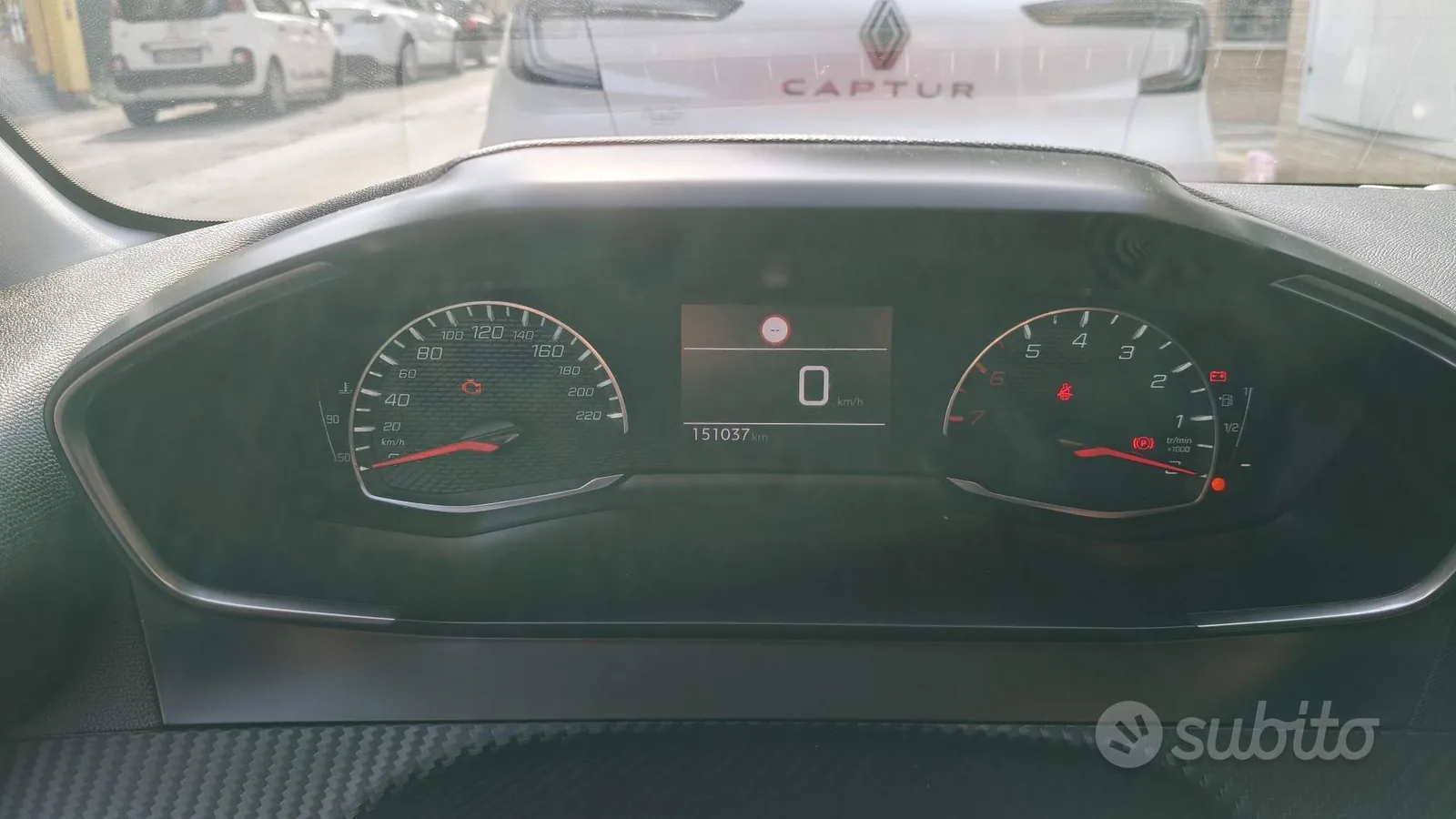 Peugeot 208 2020 photo 4