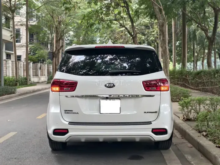 Kia Sedona 2019 photo 3