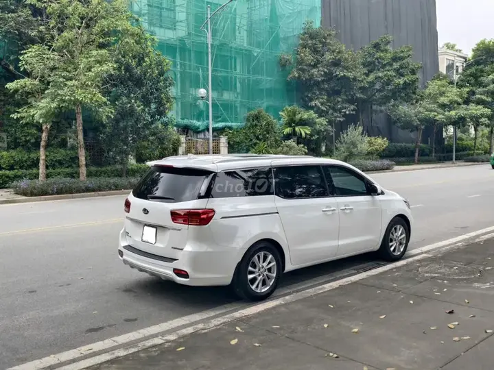 Kia Sedona 2019 photo 5