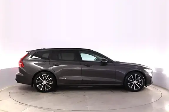 Volvo V60 2025 photo 5