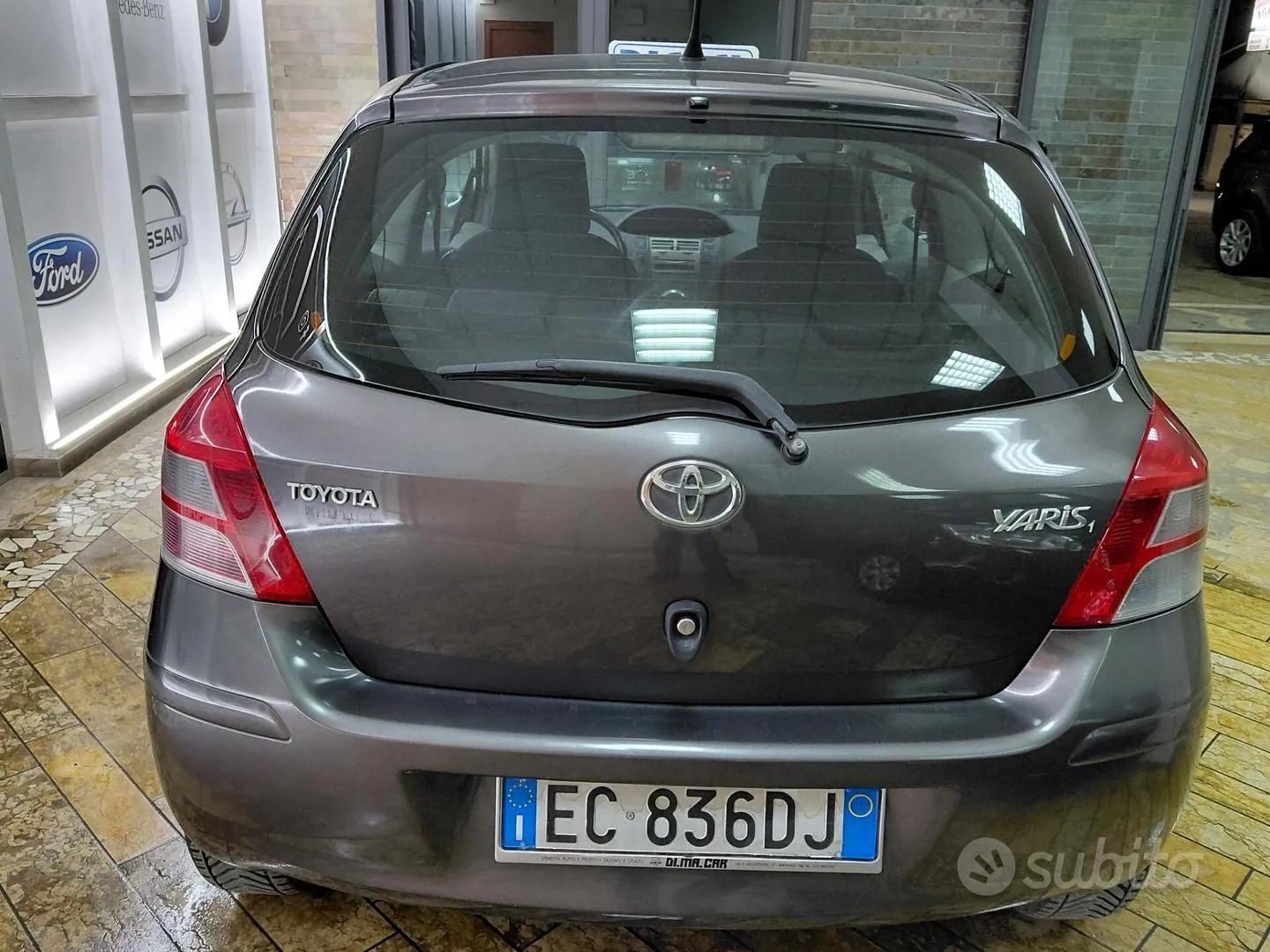 Toyota Yaris 2010 photo 4