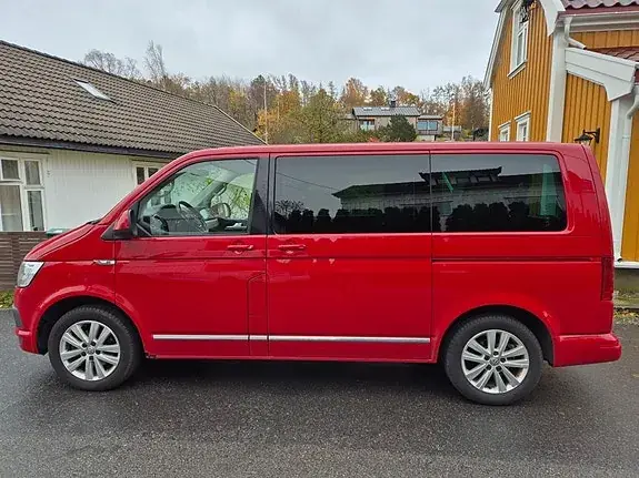 Volkswagen Caravelle 2016 photo 2