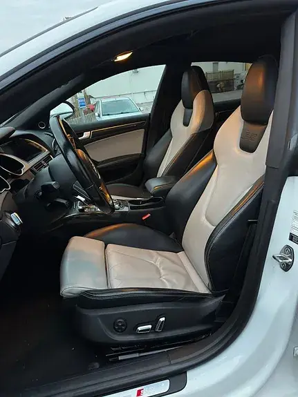Audi S5 2012 photo 3