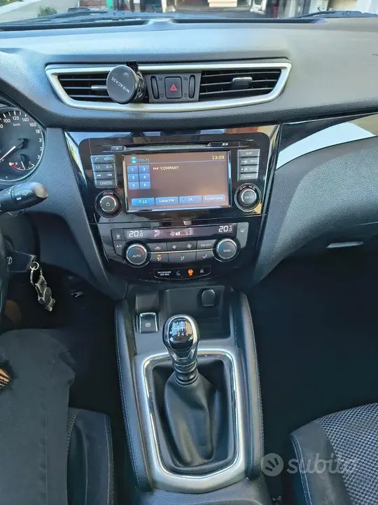 Nissan Qashqai 2015 photo 5