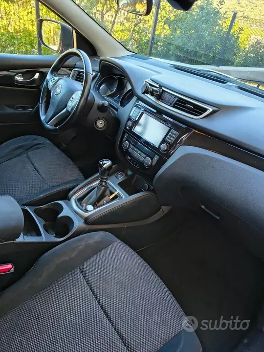 Nissan Qashqai 2015 photo 3