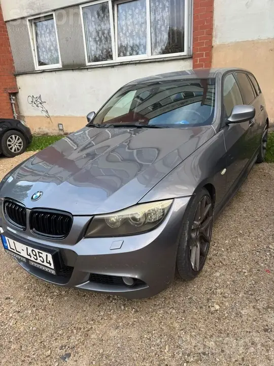 BMW 320D 2008 photo 4