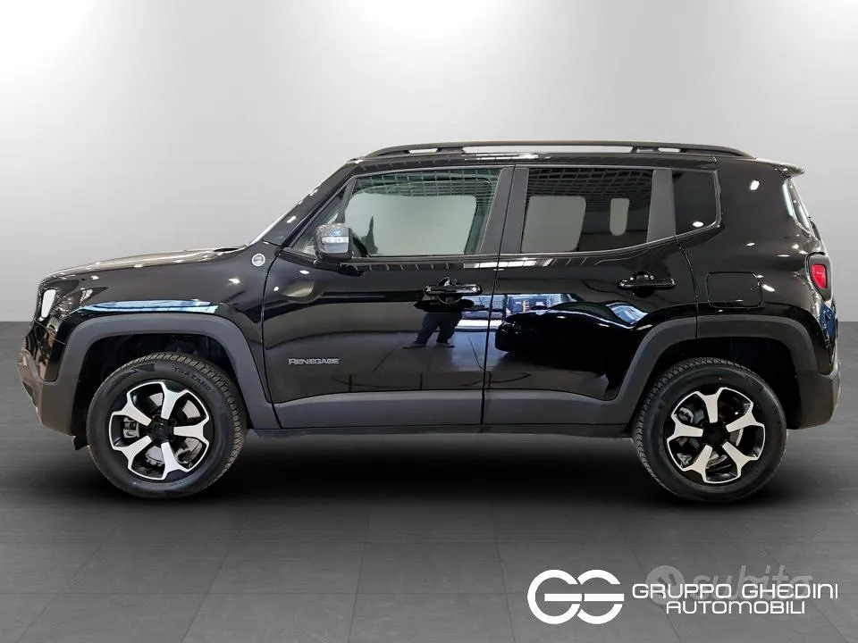 Jeep Renegade 2023 photo 2