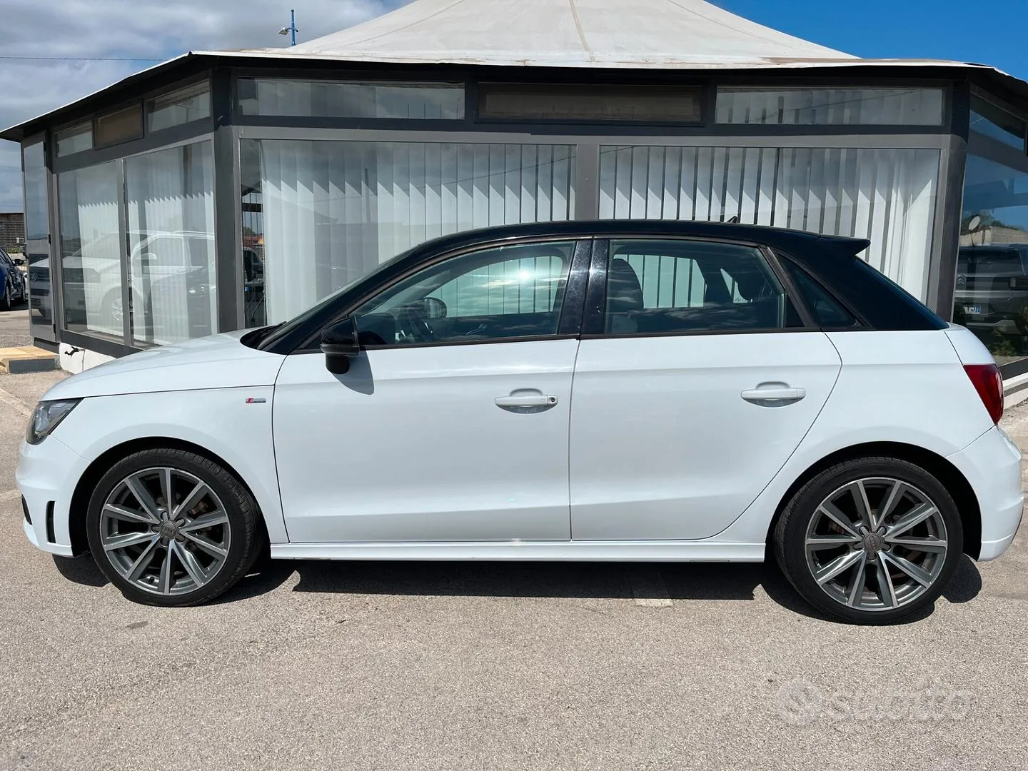 Audi A1 2014 photo 2