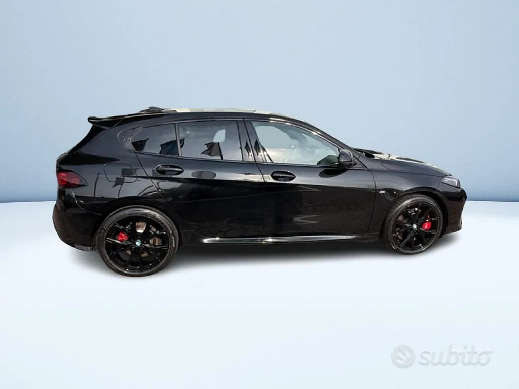 BMW 1 Series 2024 photo 4