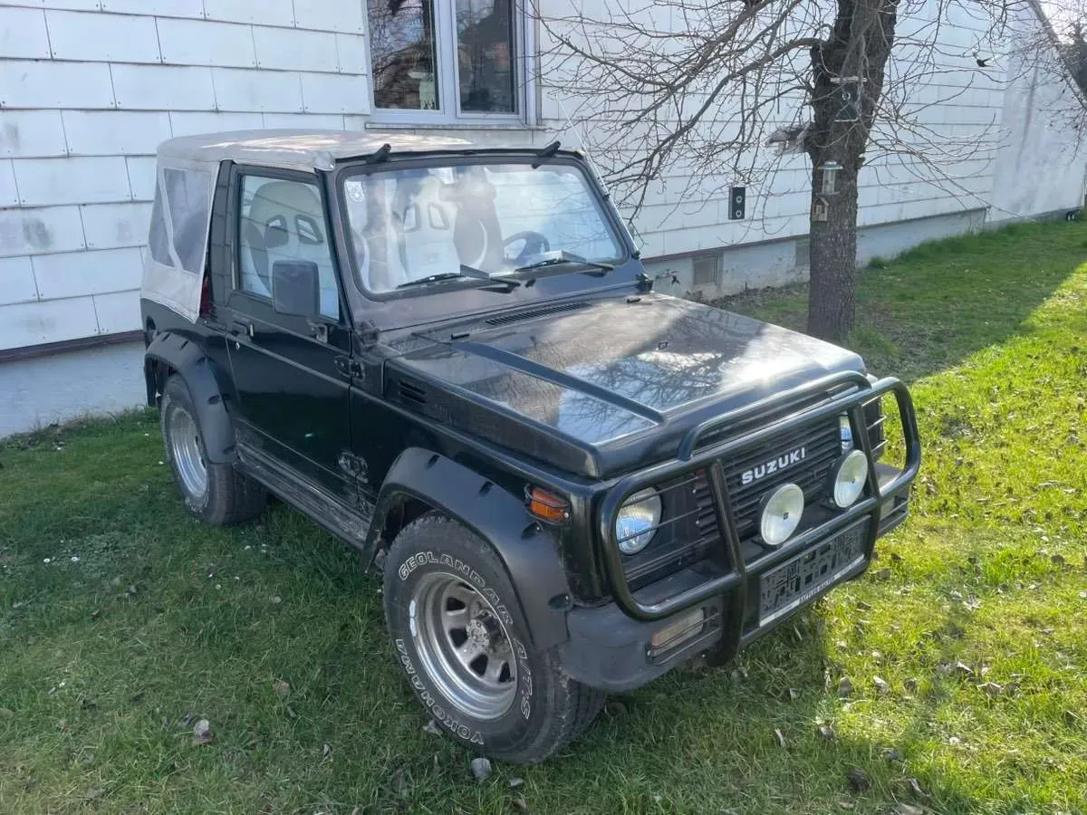 Suzuki Sj 413