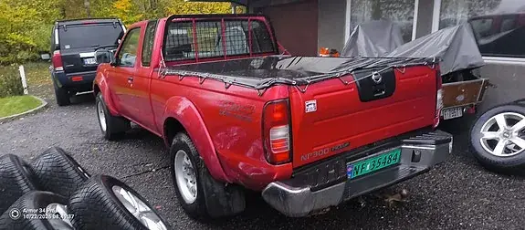 Nissan Np300 2008 photo 4