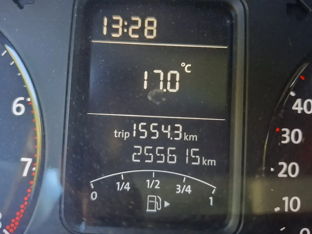 Volkswagen Polo 2011 photo 3