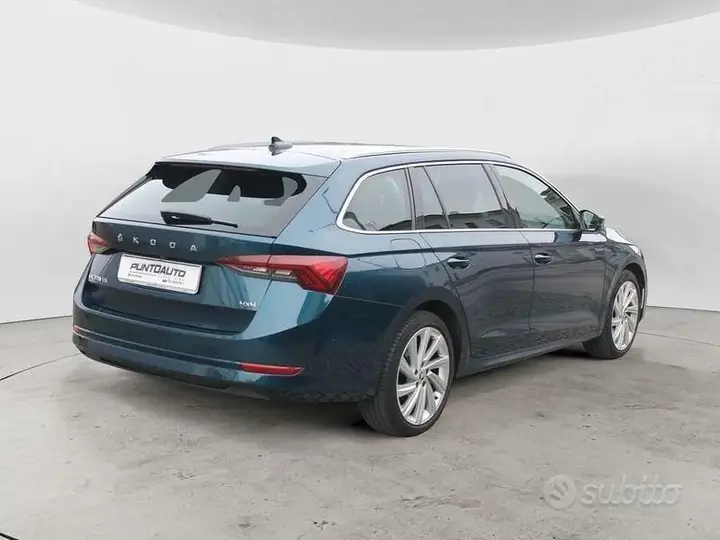 Skoda Octavia 2022 photo 4