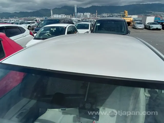 Toyota Belta 2011 photo 5