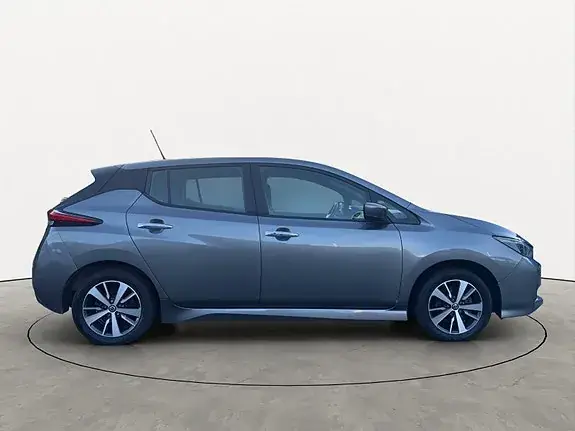 Nissan Leaf 2021 photo 4