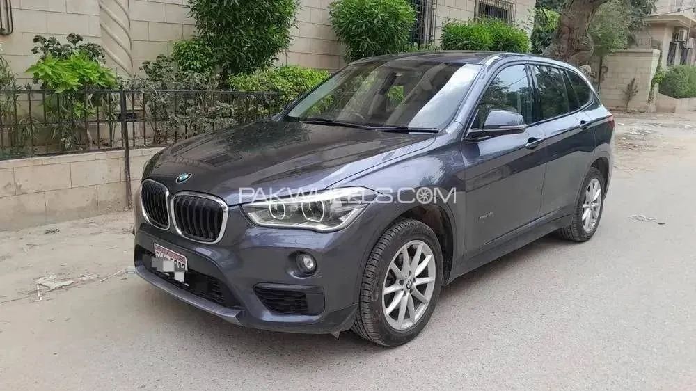 BMW X1