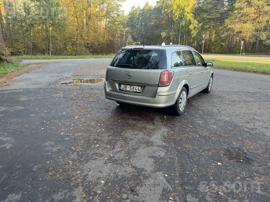 Opel Astra 2006 photo 4