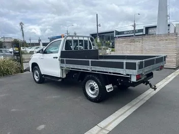 Toyota Hilux 2022 photo 4
