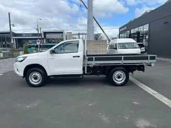Toyota Hilux 2022 photo 3