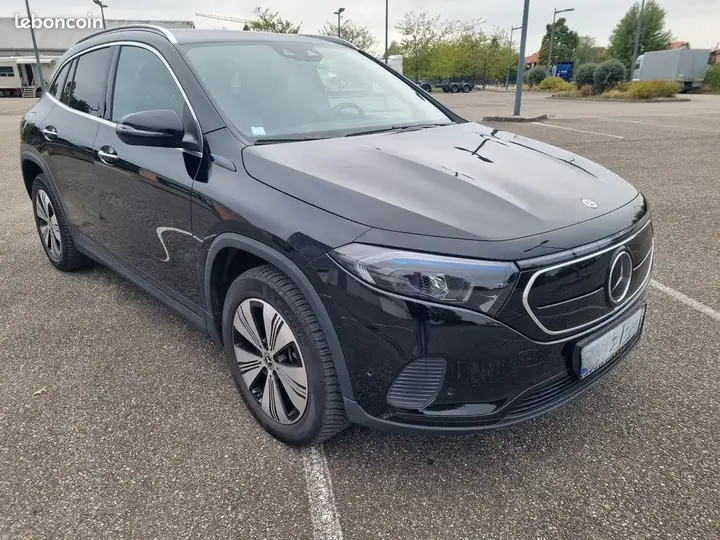 Mercedes-Benz Eqa