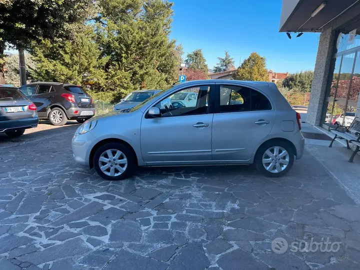 Nissan Micra 2012 photo 2