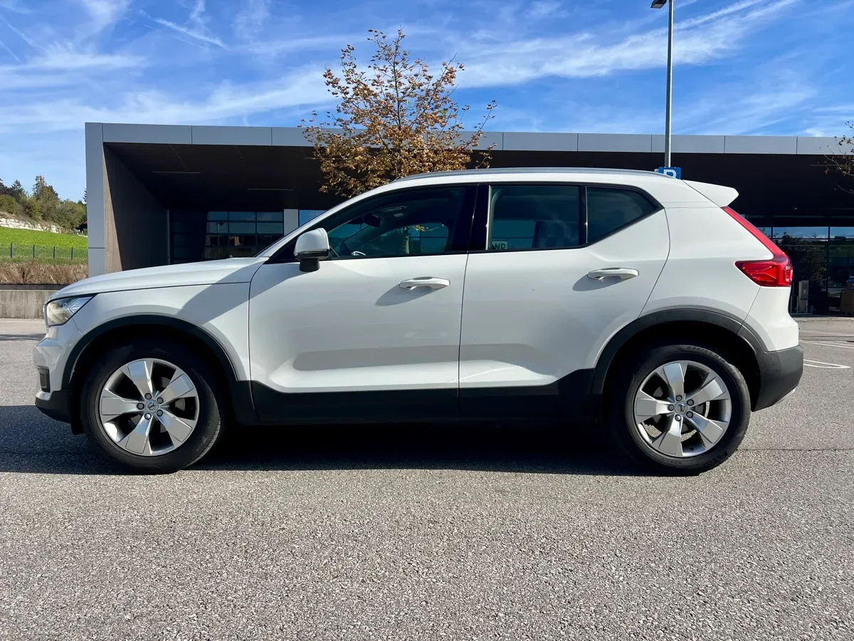 Volvo Xc40 2021 photo 2