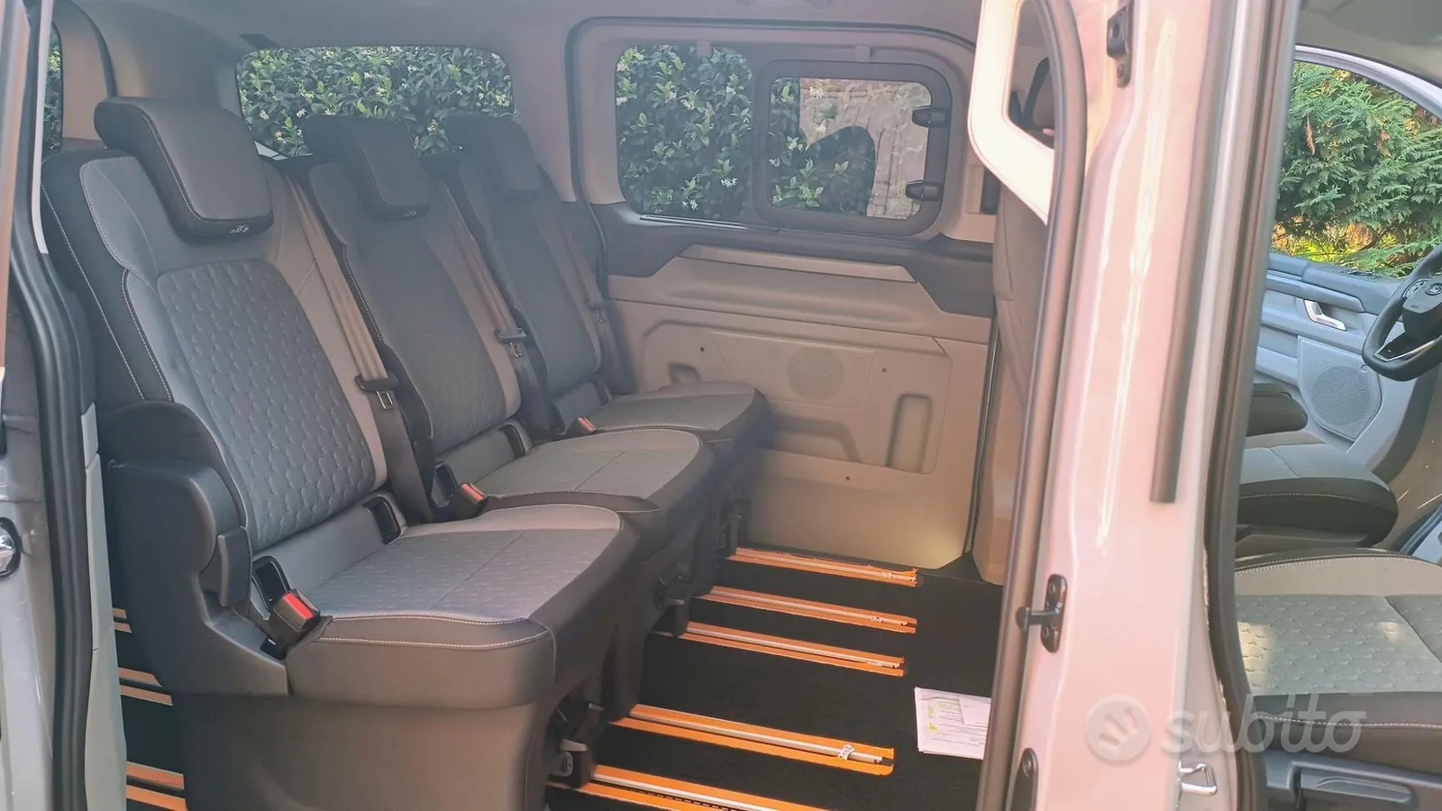 Ford Tourneo Custom 2025 photo 5